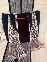 Load image into Gallery viewer, Black & White 'Faja' Bag