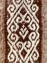 Load image into Gallery viewer, Grey Linen & Wool 'Faja' Bag