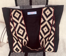 Load image into Gallery viewer, Geometric Linen 'Faja' Bag