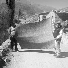 Load image into Gallery viewer, Black & White Perdiz Wool Blanket