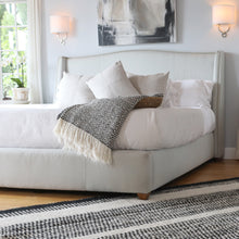 Load image into Gallery viewer, Black & White Perdiz Wool Blanket