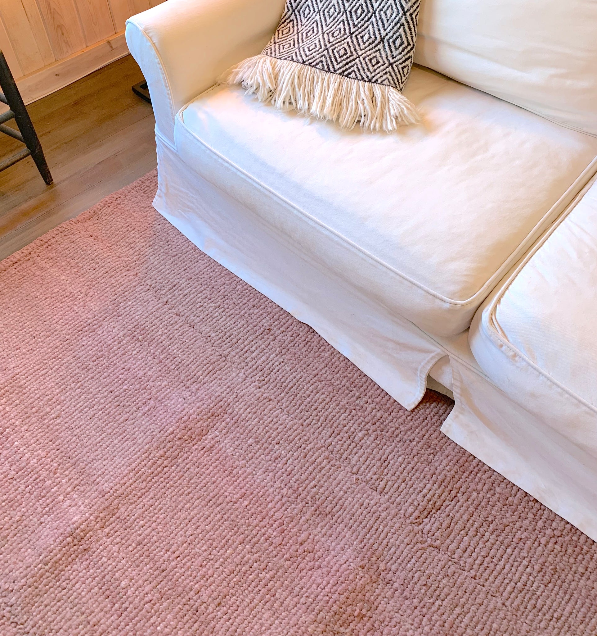 Madero Rug Terreno Wool Rug in Madder Pink – Patrona Textiles